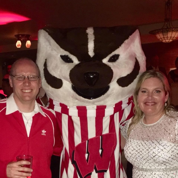 Meet your Posher, Tina - Picture 1 of 1